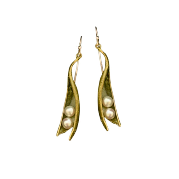 Two Peas in a Pod Pearl Drop Earrings  | Michael Michaud | boogie + birdie