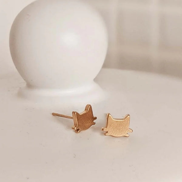 Gold Cats Stud Earrings | Mimi & August | boogie + birdie