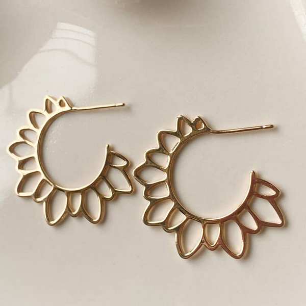 Gold Flower Girl Hoops (GIR-GOL-20) | Agaveh Girl | boogie + birdie