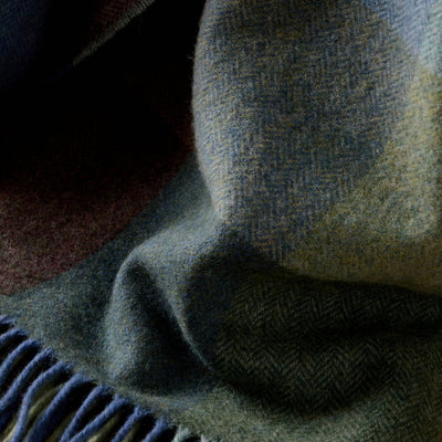 Kilmeaden Lambswool Throw | Foxford | boogie + birdie