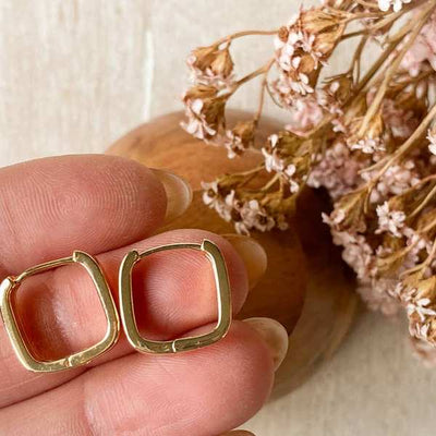 Gold Reese Hoops (REE-GOL-25) | Agaveh Girl | boogie + birdie