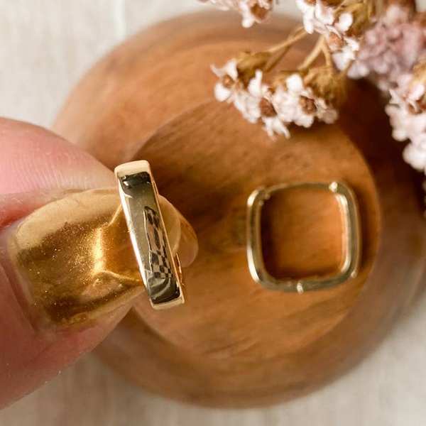 Gold Reese Hoops (REE-GOL-25) | Agaveh Girl | boogie + birdie