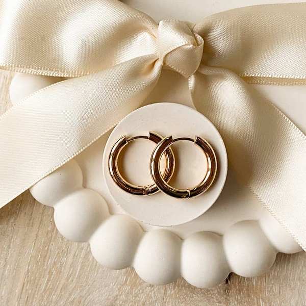 Gold The Perfect Hoop (THE-PER-30) | Agaveh Girl | boogie + birdie