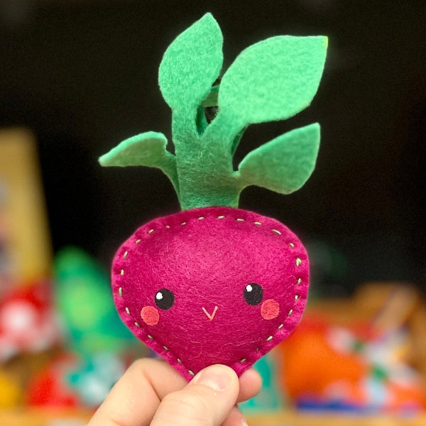 Beet Catnip Toy | Puddin Paws | boogie + birdie