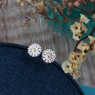 Silver Daisy Best Wishes Stud Earrings | Attic Creations | boogie + birdie