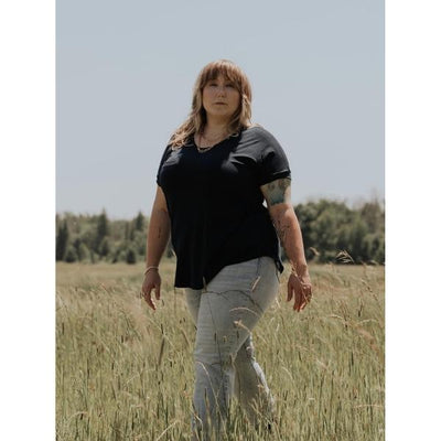 Blondie Apparel Black Janis T-Shirt | boogie + birdie