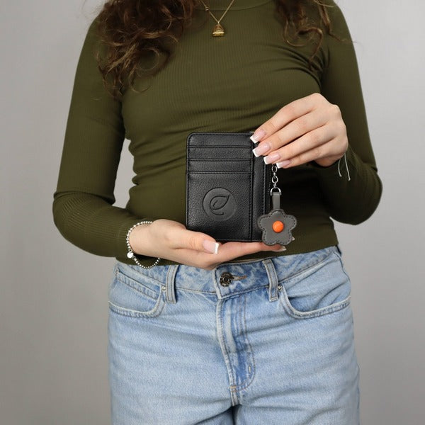 Black Cora Cardholder | espe vegan bags | boogie + birdie
