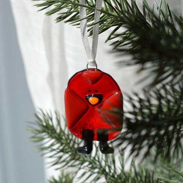Glass Cardinal Ornament | Station Pole Nord | boogie + birdie