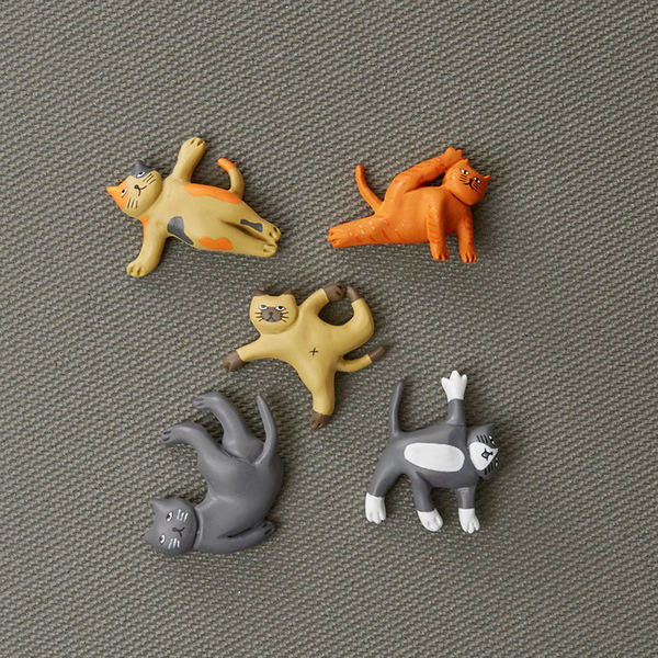 Cat Yoga Magnets | Kikkerland | boogie + birdie
