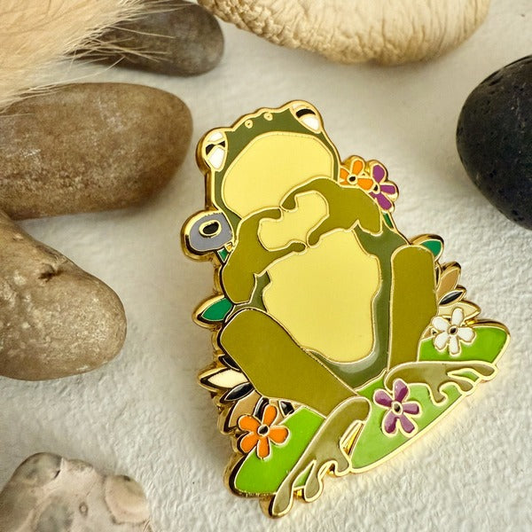 Cecile Frog Enamel Pin (P25CECILE) | Pika & Bear | boogie + birdie