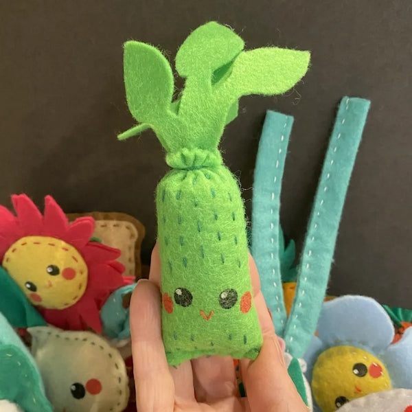 Celery Catnip Toy | Puddin Paws | boogie + birdie