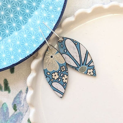 Daisy Floral Small Leaf Earrings | Hello Lovely | boogie + birdie