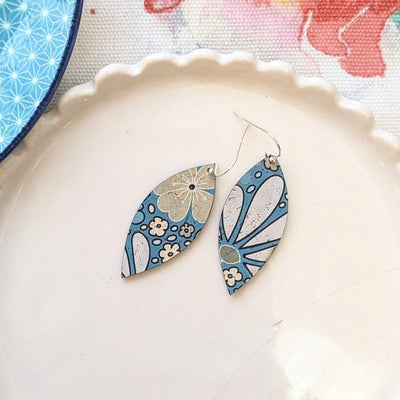 Daisy Floral Small Leaf Earrings | Hello Lovely | boogie + birdie