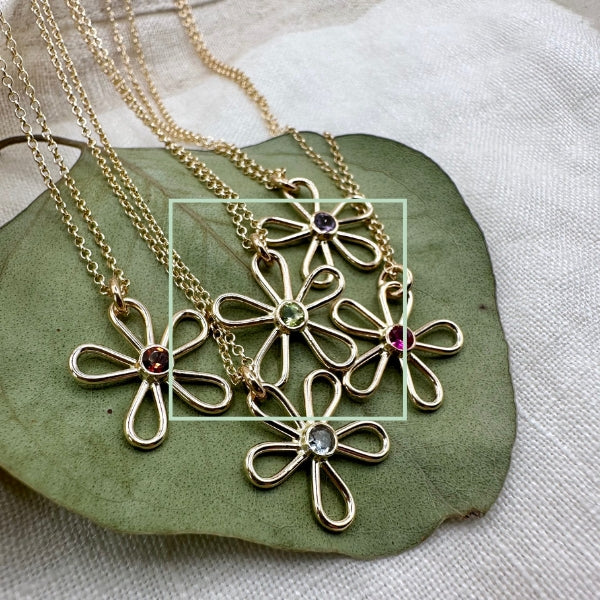 Gold Garden Peridot Birthstone Necklace | Open Fire | boogie + birdie

