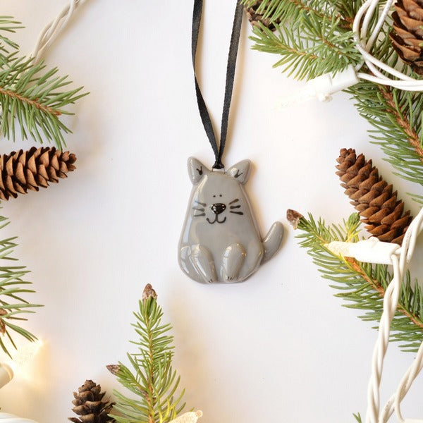 Glass Grey Cat Ornament | Station Pole Nord | boogie + birdie
