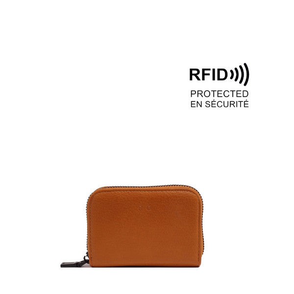Iva Walnut Card Holder | S-Q | boogie + birdie
