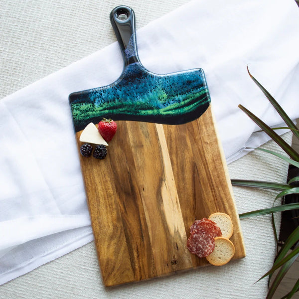 Northern Lights Large Acacia Board | Lynn & Liana | boogie + birdie