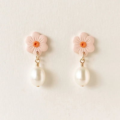 Peach Pearl Daisies Gold Drop Earrings | Wildberry Studio | boogie + birdie
