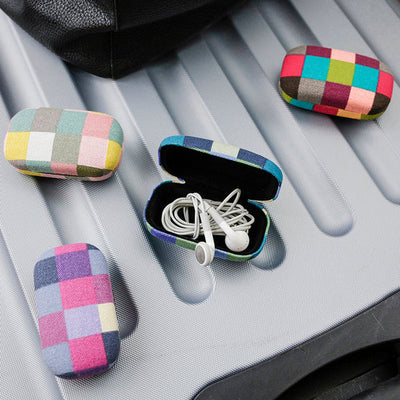 Assorted Plaid Travel Cases | Kikkerland | boogie + birdie