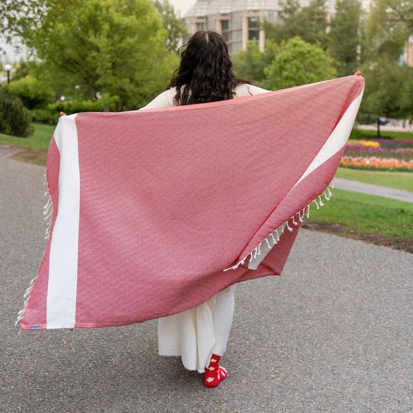 Red Diamond Turkish Towel (TTD25) | Pokoloko | boogie + birdie