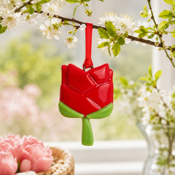 Glass Red Tulip Ornament | Station Pole Nord | boogie + birdie