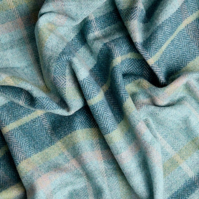 Rosslare Lambswool Throw | Foxford | boogie + birdie