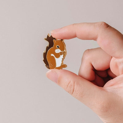 Enamel Pin Squirrel MTL | Mimi & August | boogie + birdie