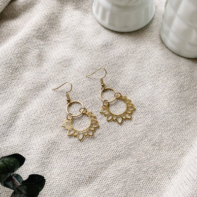 Brass Sunflower Drop Earrings | whitebirch handmade | boogie + birdie