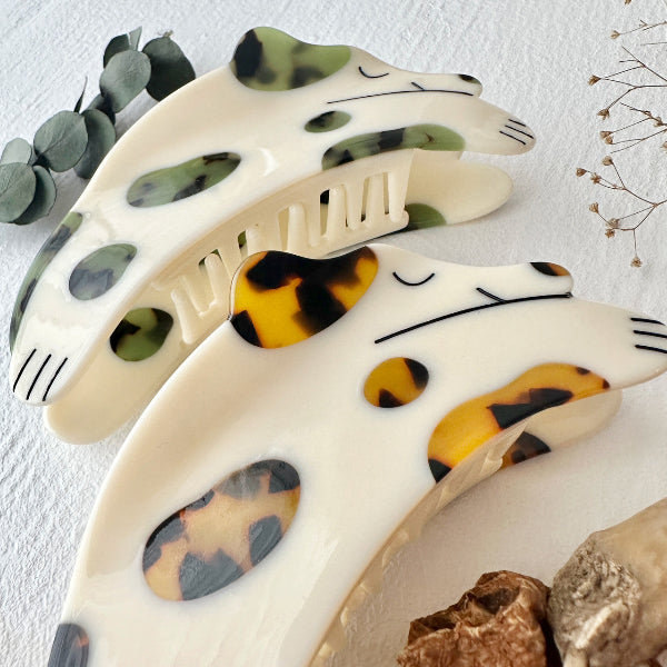 Tan Dozis Dog Hair Claw  | Pika & Bear | boogie + birdie