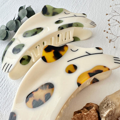 Tan Dozis Dog Hair Claw  | Pika & Bear | boogie + birdie