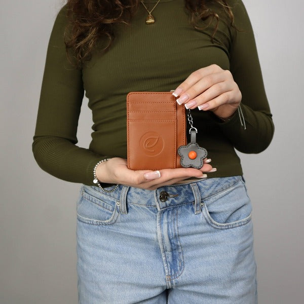 Tan Cora Cardholder | espe vegan bags | boogie + birdie
