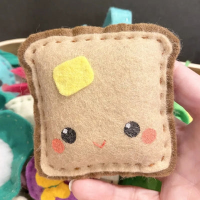 Toast Catnip Toy | Puddin Paws | boogie + birdie