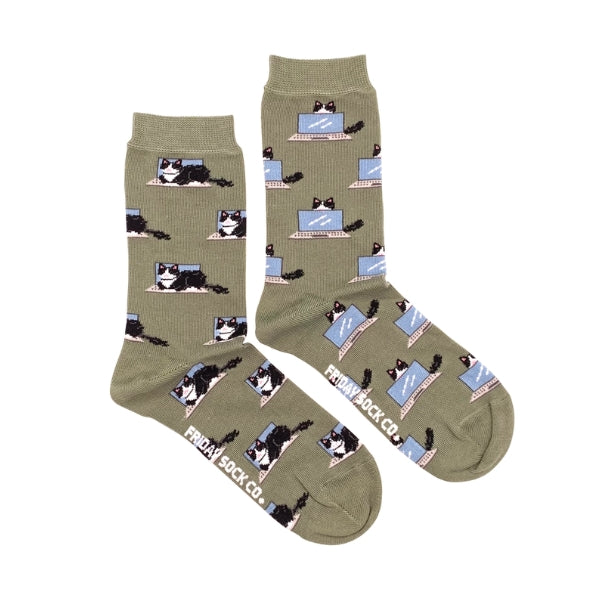 Women's Fluffy Cat Socks | Friday Sock Co. | boogie + birdie