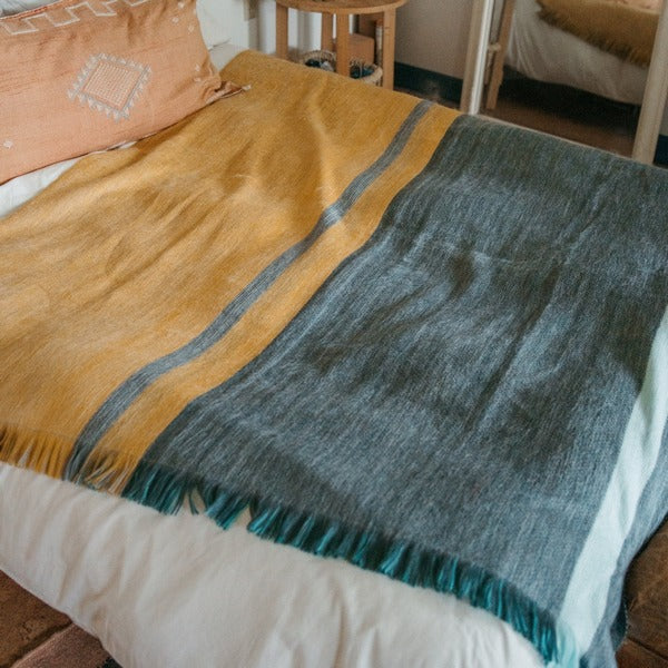 Yukon Large Alpaca Throw  | Pokoloko | boogie + birdie