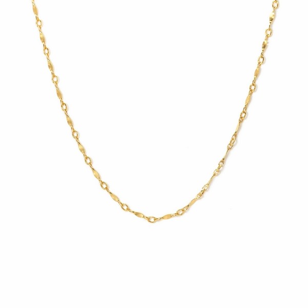 Gold-Filled Dapped Bar Chain Necklace | Shop Jewellery at boogie + birdie in Ottawa.
