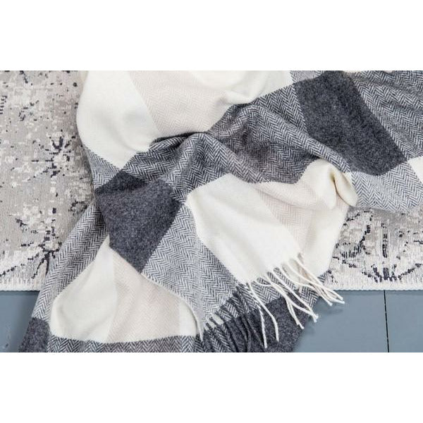 Classic Neutral Check Lambswool Throw