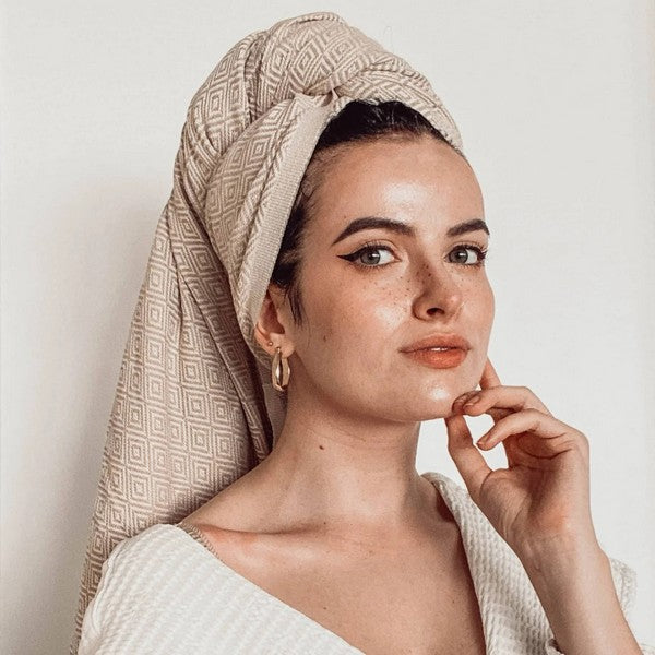 Diamond Cream Turkish Towel | Shop Pokoloko at boogie + birdie in Ottawa.