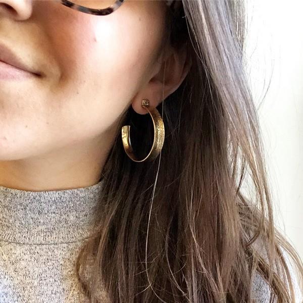 Canal Textured 1.5" Hoop Earrings | Lissa Bowie | boogie + birdie