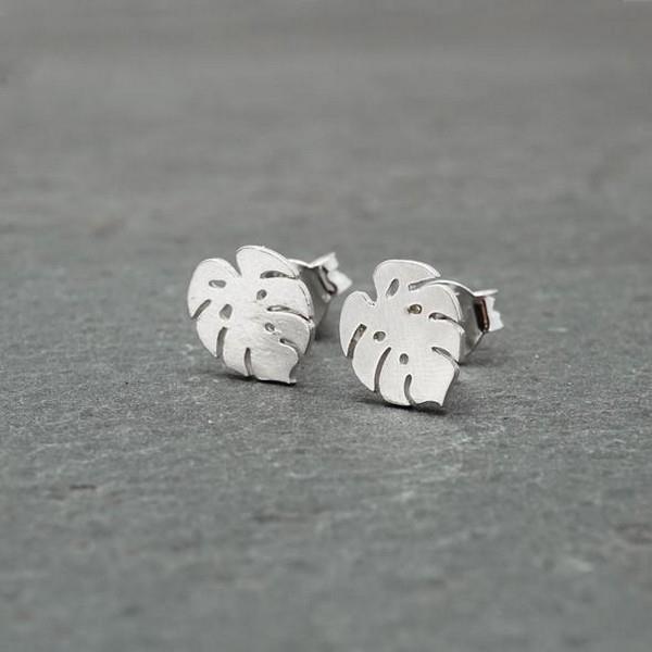 Monstera Leaf Stud Earrings | boogie + birdie