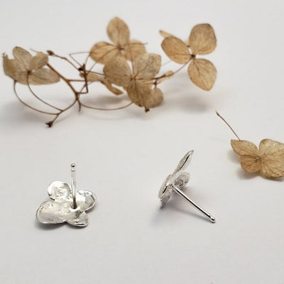 Silver Hydrangea Stud Earrings | Brelokz | boogie + birdie
