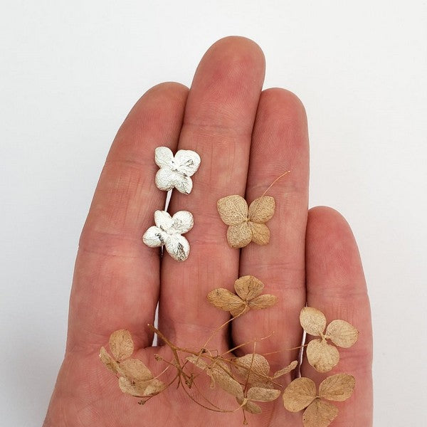 Silver Hydrangea Stud Earrings | Brelokz | boogie + birdie