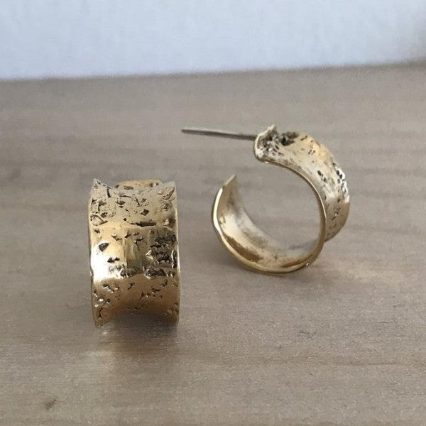 Small Antonin Wide Hoop Earrings | Lissa Bowie | boogie + birdie